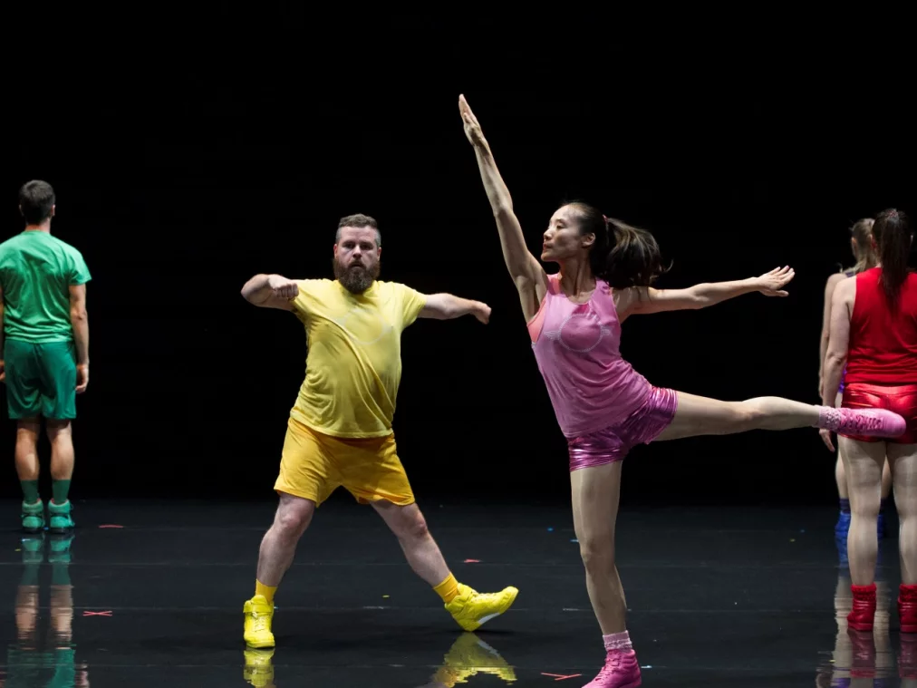 aerobics--von-paula-rosolen3----laurent-philippe_hp